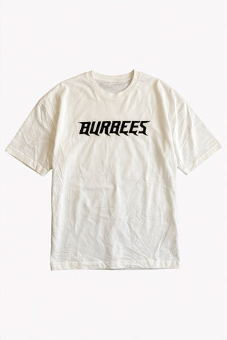 Tee edestä — BURBEES-teksti rinnassa, oversized cream-fit