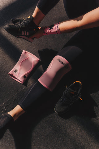 Frame Knee Pads, pinkki käytössä – tukea, lämpöä ja varmuutta kyykkyihin