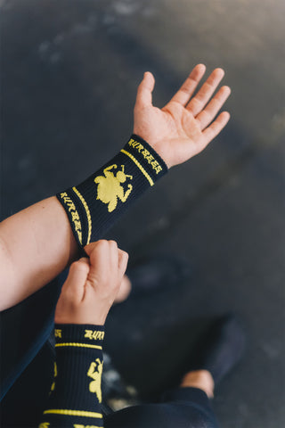 Joustava istuvuus – rannehikinauha musta